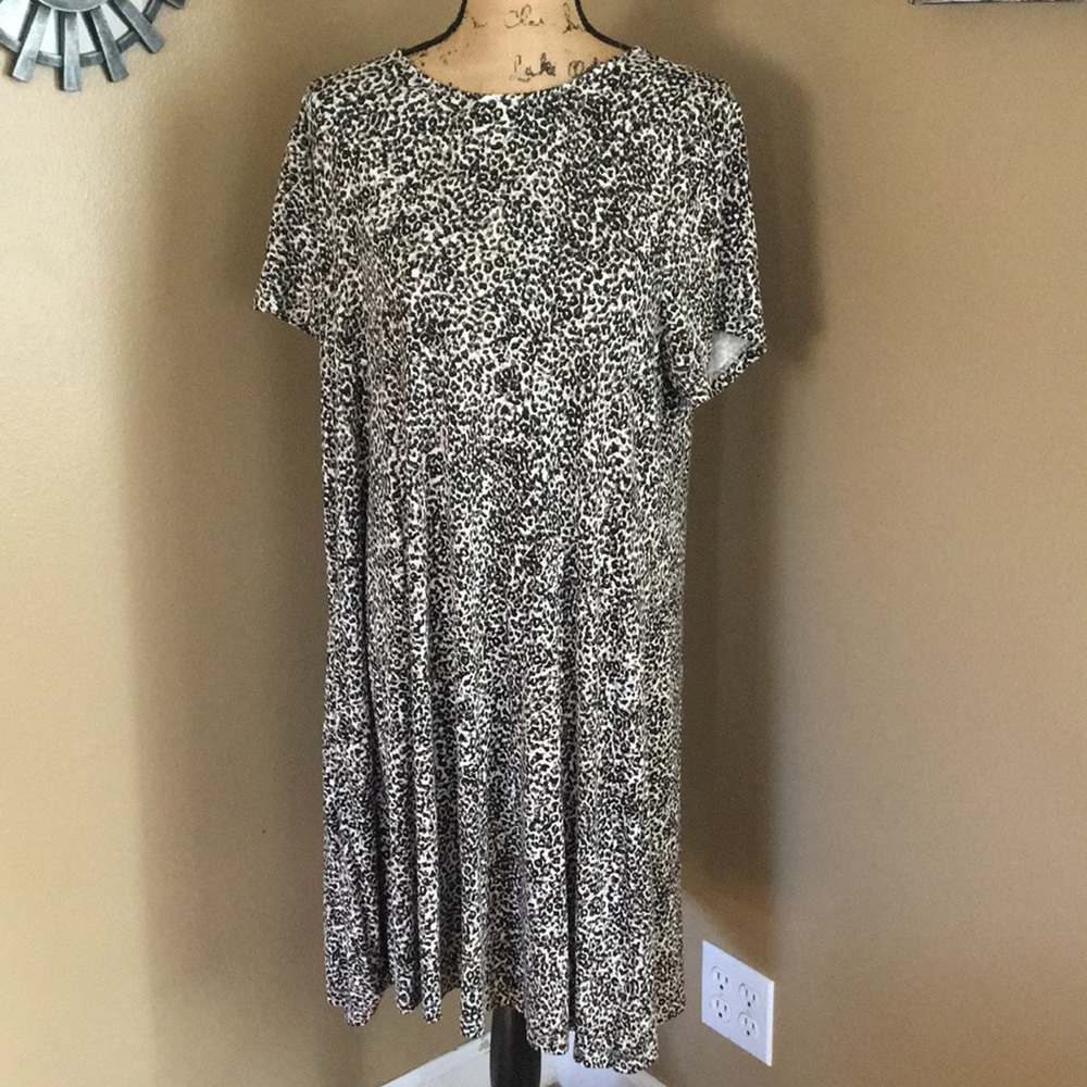 Old Navy Cheetah Swing Dress NWOT - XL